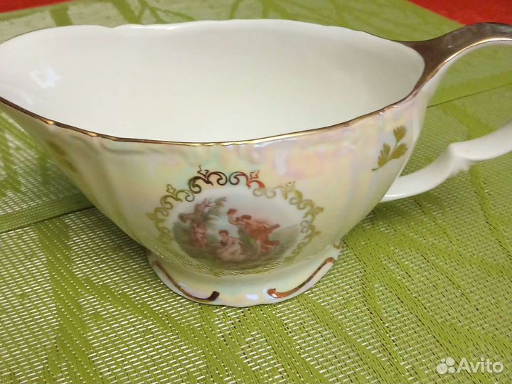 Кувшин и Соусник Мадонна