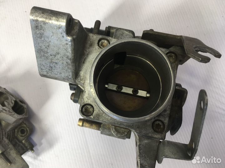 Дроссельная заслонка Opel Vectra B