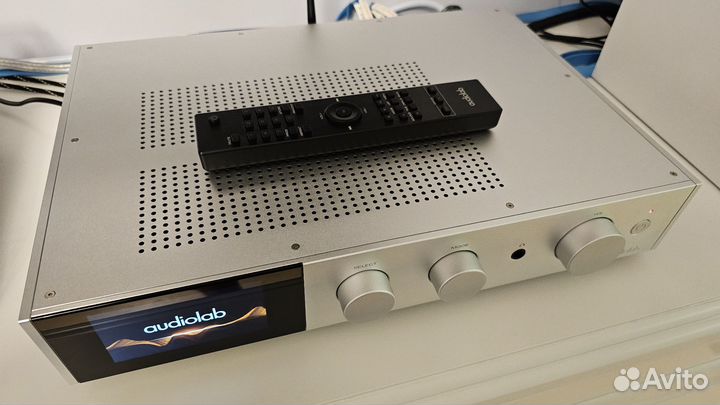 Интегральный стерео усилитель