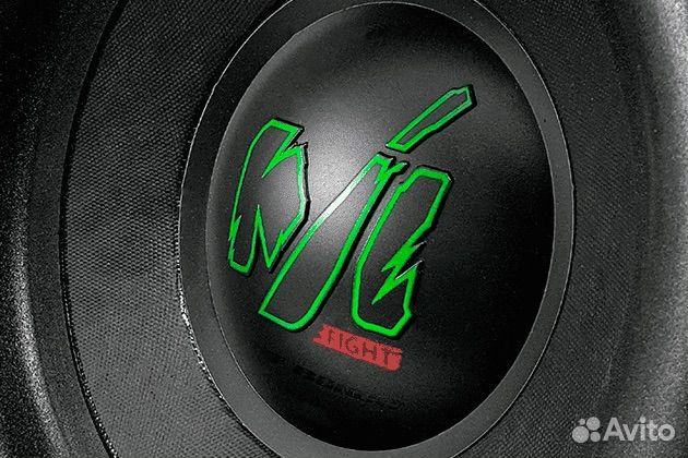 Автомобильный сабвуфер