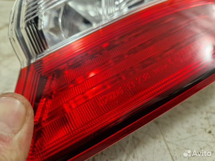 Фонарь правый Toyota Camry V70