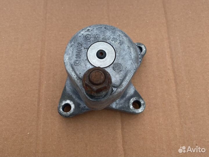 Натяжитель ремня генератора Mercedes w140 m104