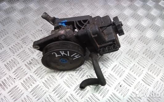 Насос гу дизельный mercedes benz vito W639 (2RT14BT01)