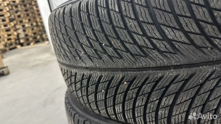 Michelin Pilot Alpin 5 275/45 R21 и 315/40 R21