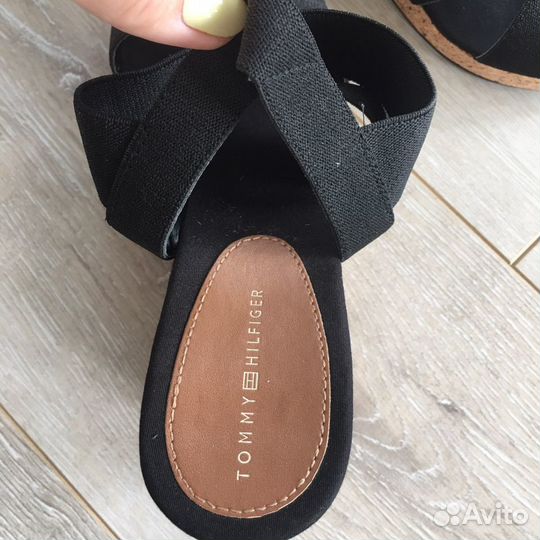 Босоножки Tommy Hilfiger