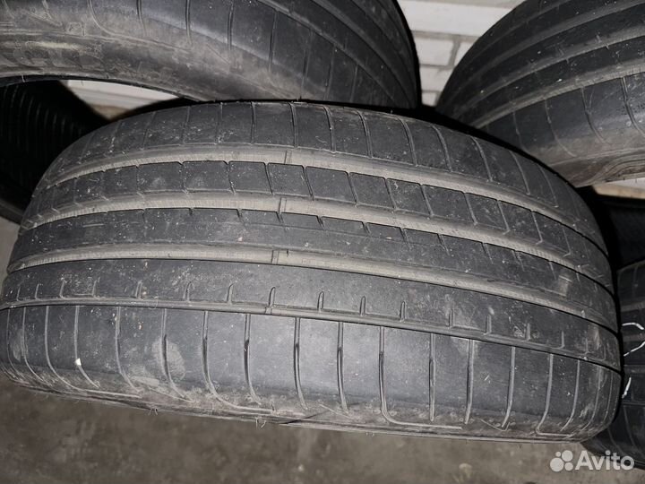 Goodyear Eagle F1 Asymmetric 3 SUV 245/45 R20 99V