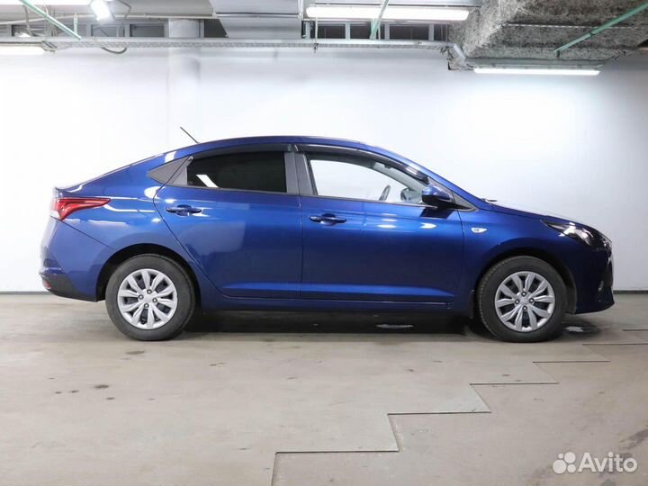 Hyundai Solaris 1.6 AT, 2022, 51 685 км