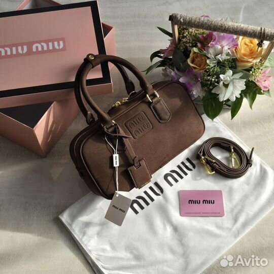 Сумка замшевая Miu Miu