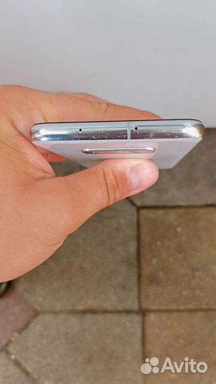 Samsung s10e