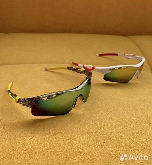 Спортивные очки