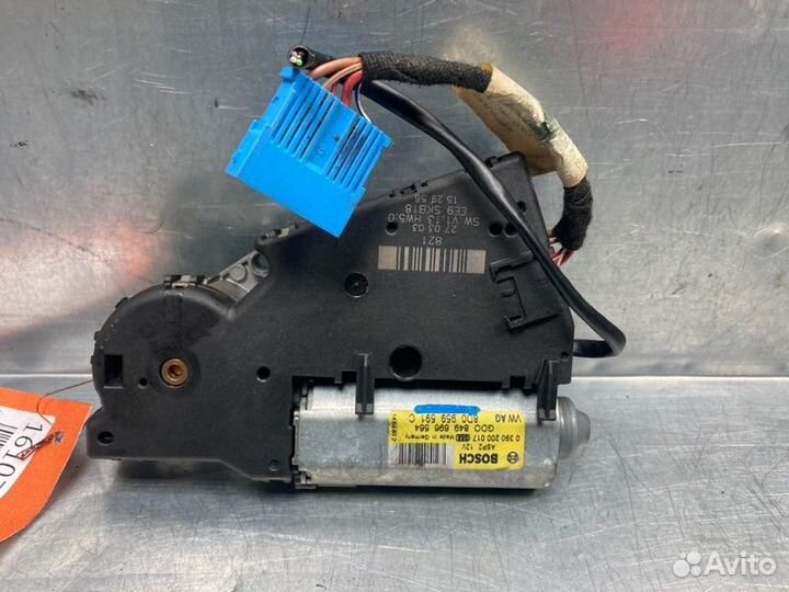 Моторчик люка Volkswagen Passat B5 2000-2005