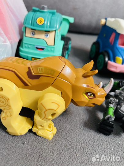 Детские машинки и лего игрушки пакетом