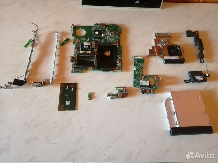 Запчасти на ноутбук dell N 5110