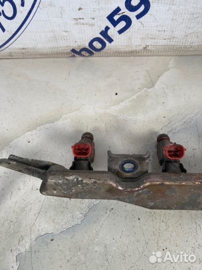 Рампа топливная Nissan Almera N16 1.5 (QG15DE)