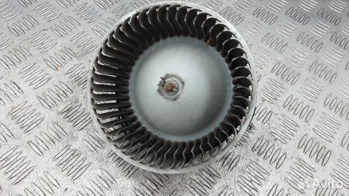 Моторчик печки Mazda 3 BK рест. 2006 BP4K61B10