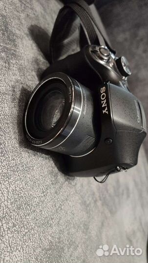 Фотоаппарат Sony DSC-H300