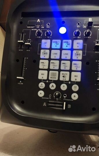 Активная колонка dexp V890