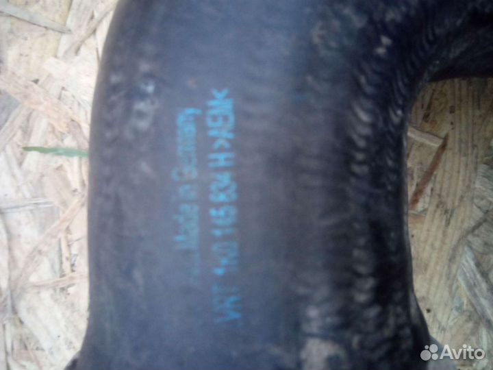 Впускной патрубок VAG