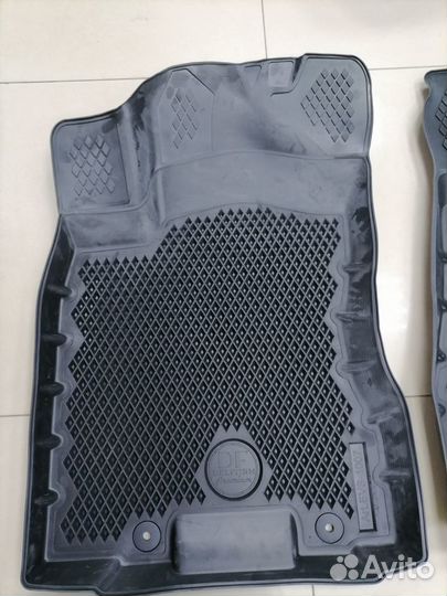 Коврики на Ниссан Х Трэйл Т 31