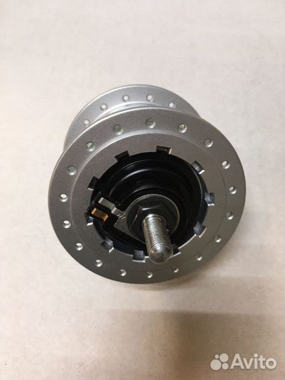 Новая динамо втулка Shimano DH-2R30-E