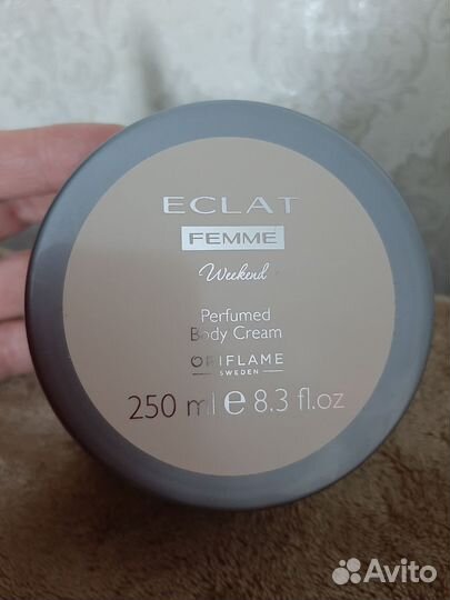 Крем для тела Eclat Femme Weekend (Орифлейм)