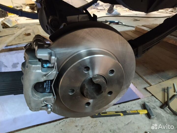 Планшайбы для установки Здт Ford на Волгу