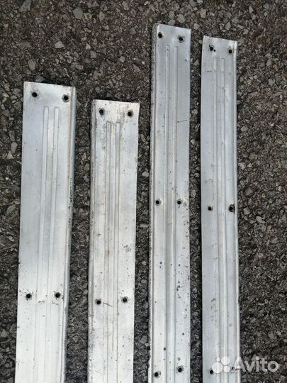 Газ 24 2410 2401 волга пороги