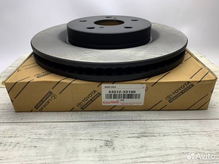Передний тормозной диск Toyota RAV 4