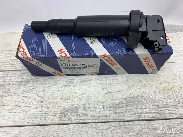 Катушка зажигания Peugeot 2008 3008 308 408