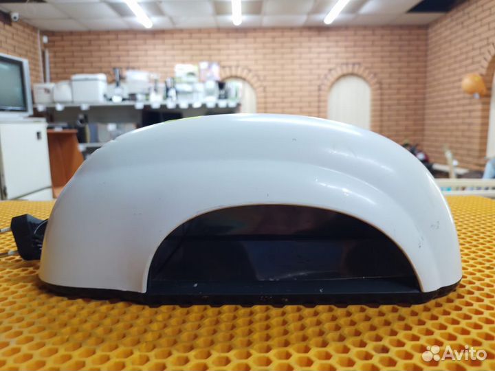 Лампа для маникюра