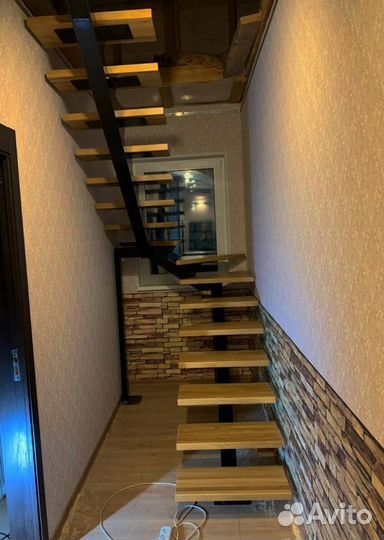 Лестница г-образная на дачу