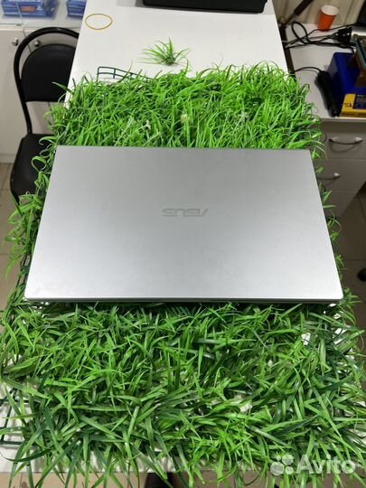 Ноутбук Asus F515JA