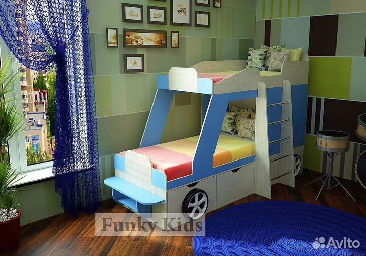 Двухъярусная кровать