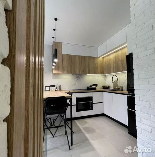 Кухня угловая на заказ.мдф фасады