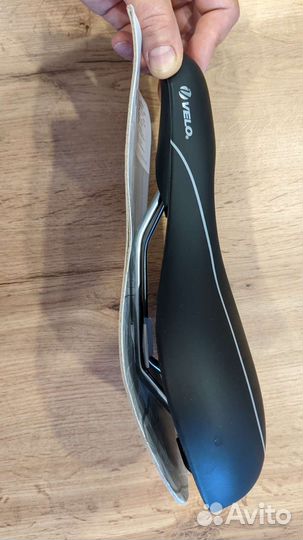 Седло для велосипеда кожаное velo