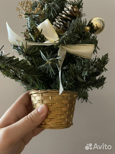 Елка искусственная декоративная