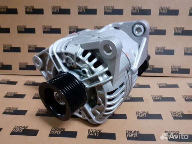 Генератор 24V 70A евро3 под фишкудлядвигателей Cum