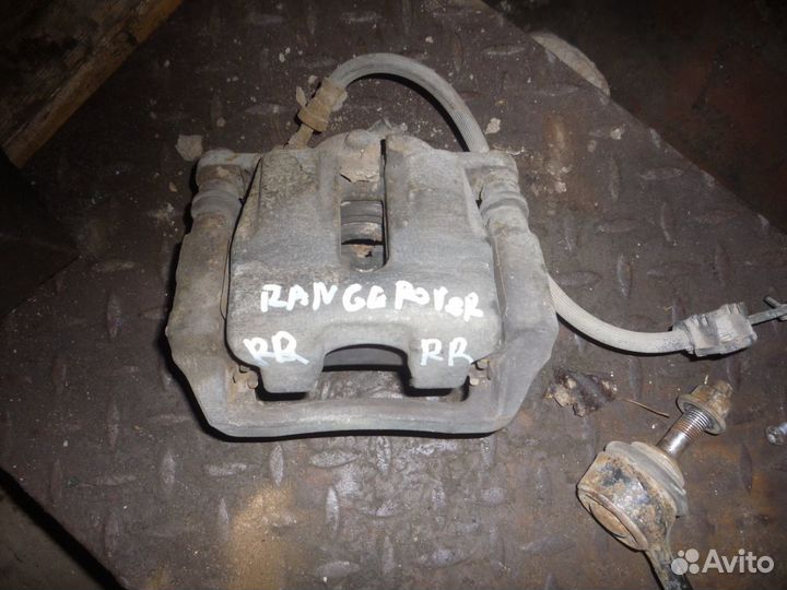 Задний правый суппорт рейндж ровер вог 2007 год