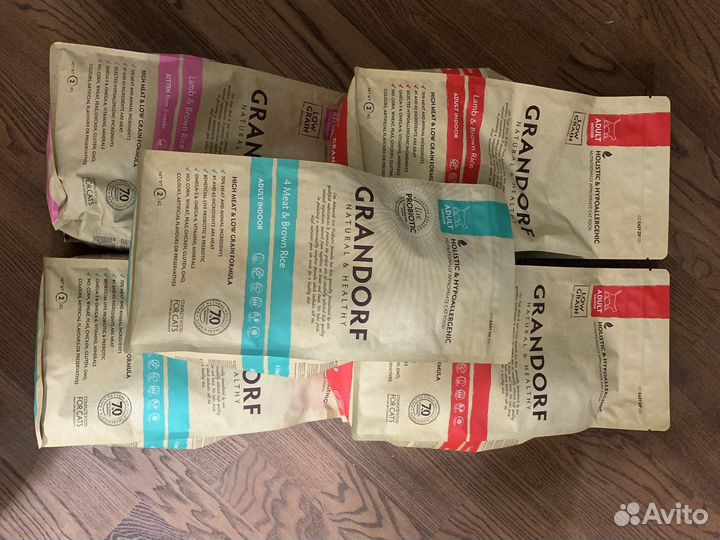 Сухой корм для кошек Grandorf 2 кг