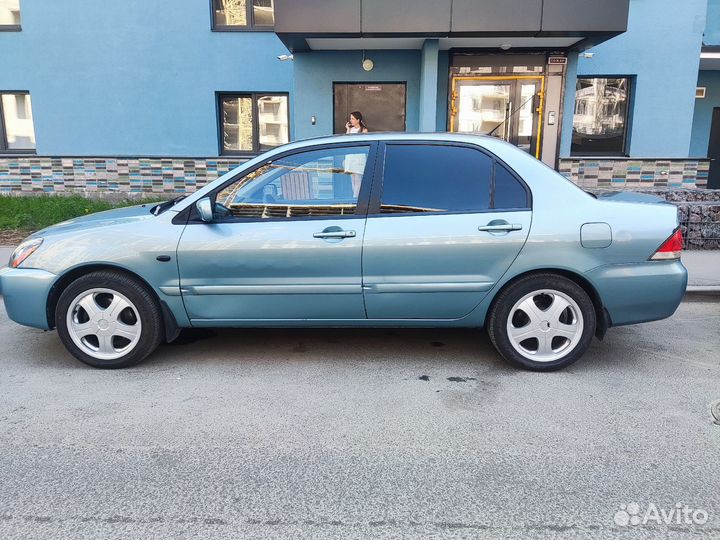 Mitsubishi Lancer 1.6 МТ, 2006, 282 000 км