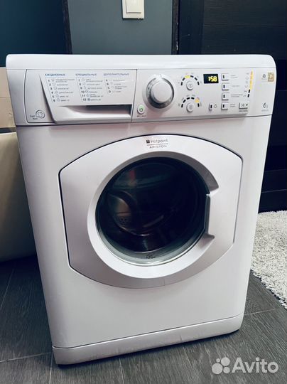 Стиральная машина Hotpoint-Ariston 6кг на запчасти