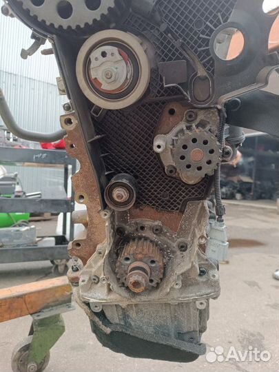 Двигатель Skoda Yeti 5L 2.0 2013