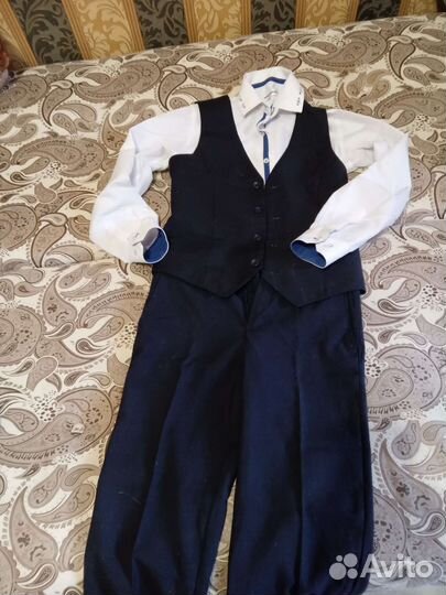 Школьный костюм для мальчика черный 146