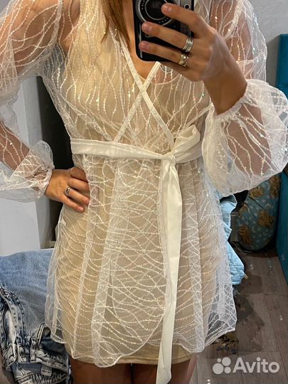 Платье праздничное