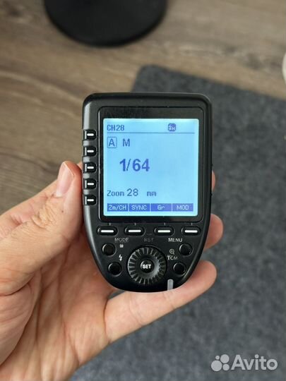 Радиосинхронизатор Godox Xpro-C TTL для Canon