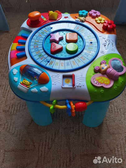 Развивающий стол