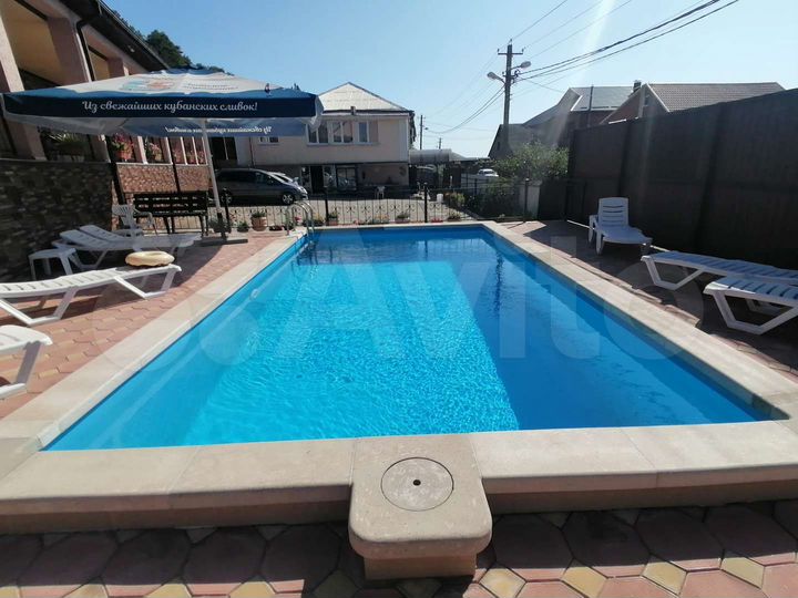 Дом 281,4 м² на участке 10,2 сот.