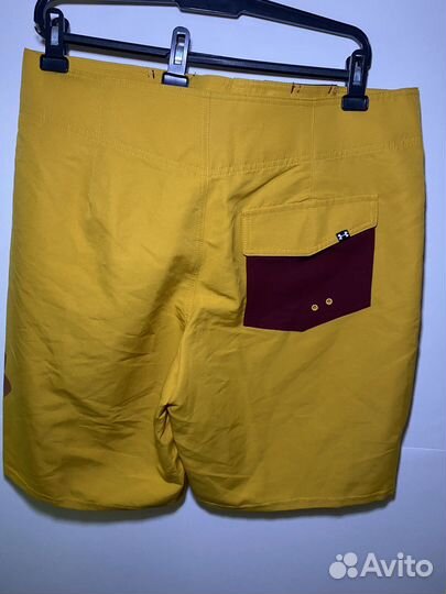 Шорты Under armour W34 (L) оригинал