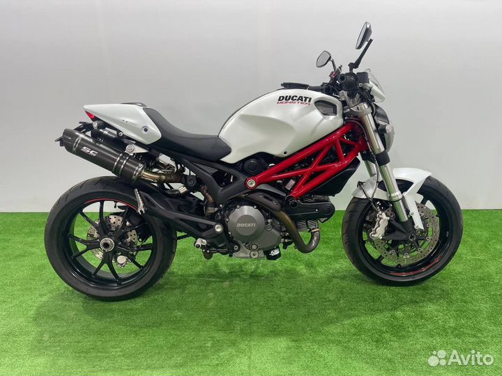 Ducati Monster 796
