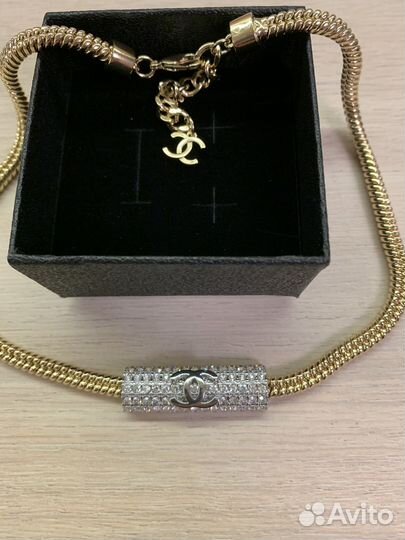 Колье и чокер Chanel